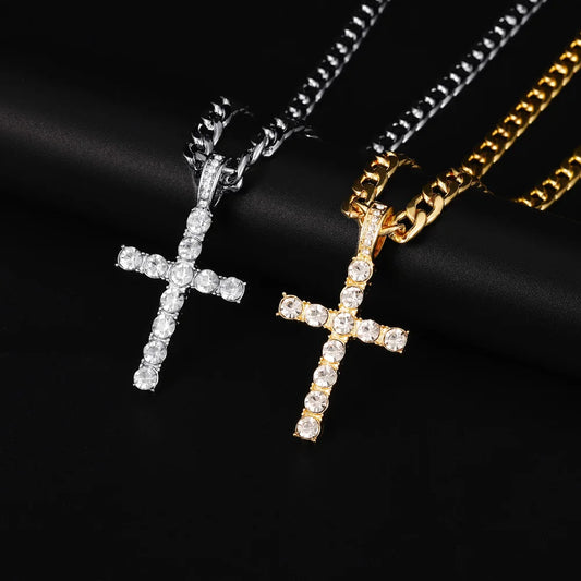 Collier Pendentif Croisé Hip Hop pour Hommes et Femmes avec Chaîne en Zircon de 4 mm, Bijoux Bling Exquis, Tendance de Mode Créative