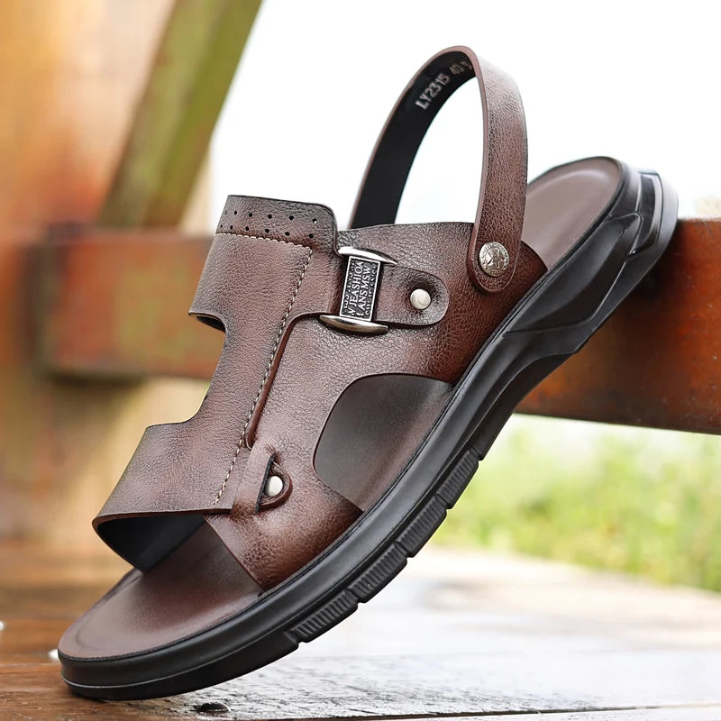 Summer New Men's Beach Shoes Fashion Casual Shoes Men's Anti Slip Sandals Indoor Outdoor Sandals Breathable Flat Shoes