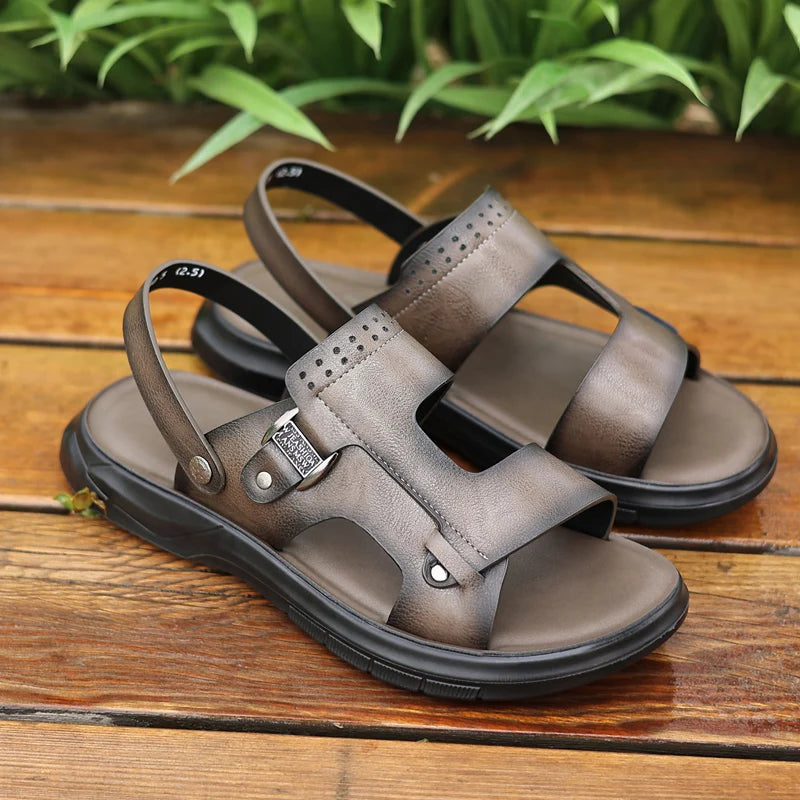 Summer New Men's Beach Shoes Fashion Casual Shoes Men's Anti Slip Sandals Indoor Outdoor Sandals Breathable Flat Shoes