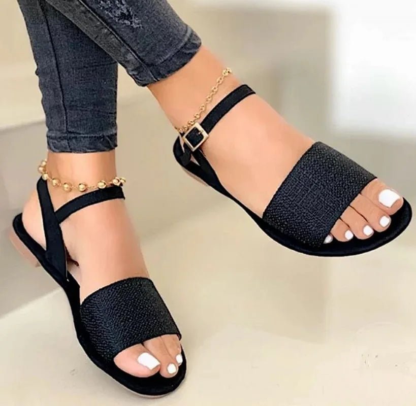 Summer New Flat Bottom 35 - 43 Large Buckle Strap Casual Sandals Women Sandals Flat Bottom Fishbill Shoes - SAKLIC