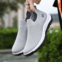 Wholesale factory supply breathable mens sneakers loafers mesh light running jogging shoes men's gym sports sock shoes - SAKLIC